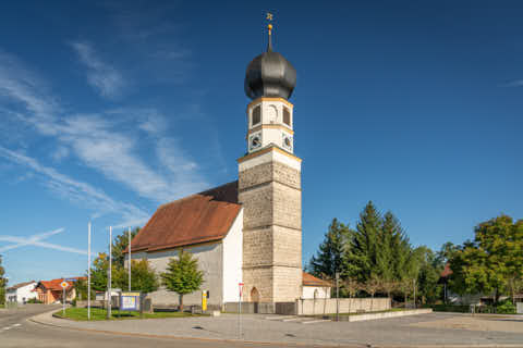 Gemeinde Waldkraiburg Landkreis Mühldorf St. Erasmus Kirche (Dirschl Johann).jpg Deutschland MÜ